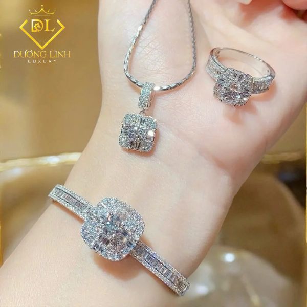 BST Trang Sức Kim Cương Halo